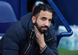 曼晚谈曼联首发:记者预测相同,舍什科、姆伯莫、库尼亚三叉戟 曼晚谈曼联首发:记者预测相同,舍什科、姆伯莫、库尼亚三叉戟